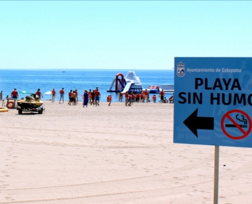 estepona-cuenta-con-una-playa-sin-humo